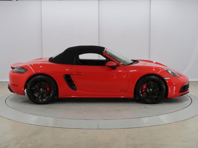 PORSCHE 718CAYMAN
