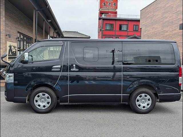 HIACE van 2WD