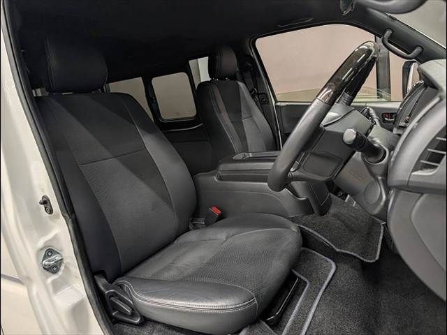 HIACE van 2WD