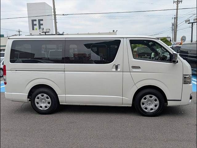 HIACE van 2WD