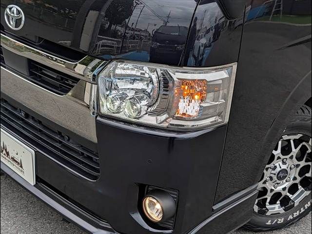 HIACE van 4WD
