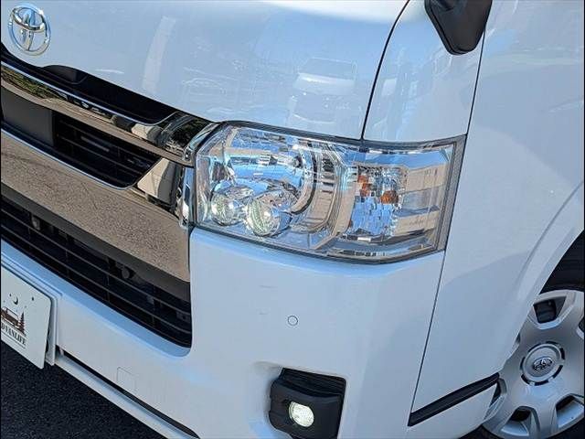 HIACE van 2WD