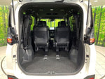 VOXY HYBRID 4WD