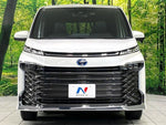VOXY HYBRID 4WD