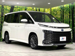 VOXY HYBRID 4WD