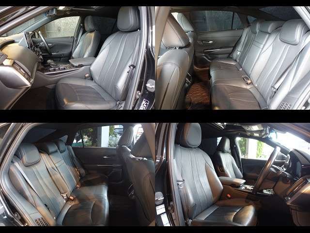 CROWN sedan hybrid 4WD