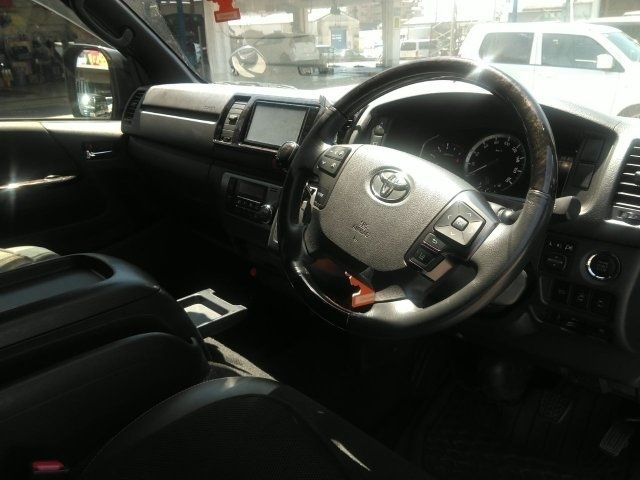 HIACE van 2WD