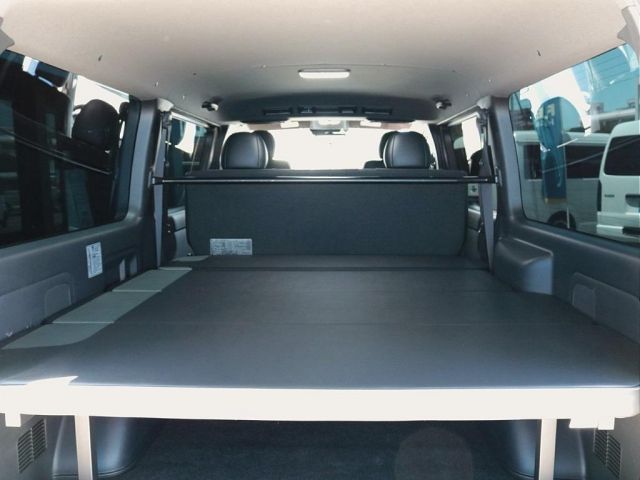 HIACE van 2WD
