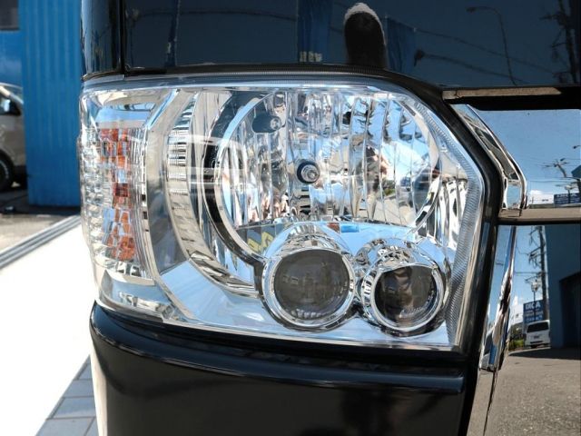 HIACE van 2WD