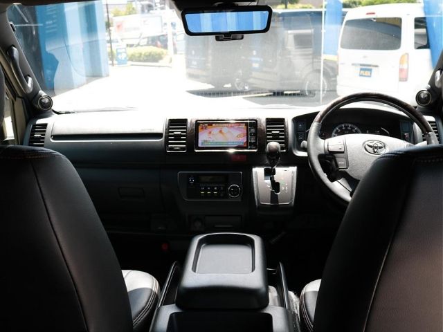 HIACE van 2WD