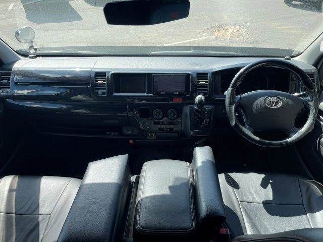 HIACE van 2WD