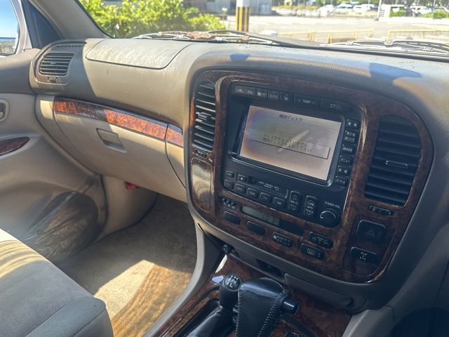 LANDCRUISER van