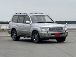 LANDCRUISER van