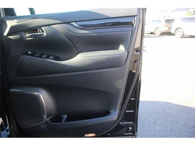 ALPHARD hybrid 4WD