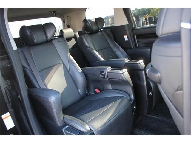 ALPHARD hybrid 4WD
