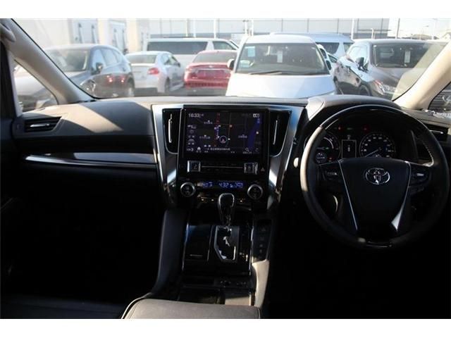ALPHARD hybrid 4WD