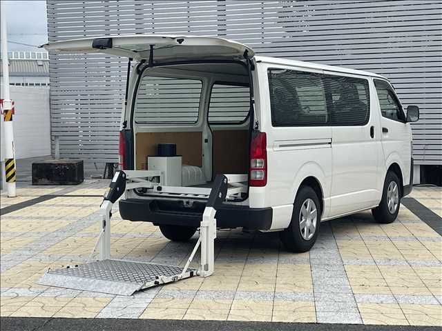 HIACE van 2WD