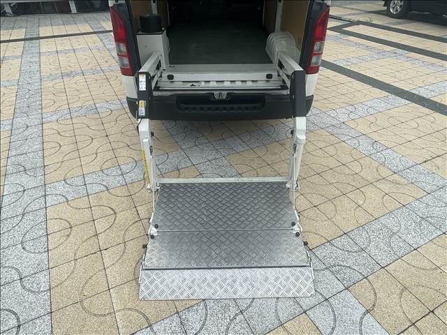 HIACE van 2WD