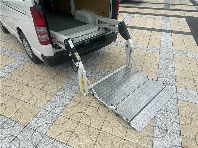 HIACE van 2WD