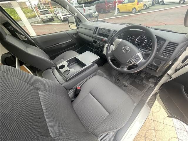 HIACE van 2WD