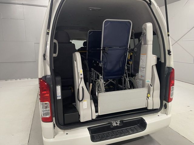 REGIUSACE van 2WD