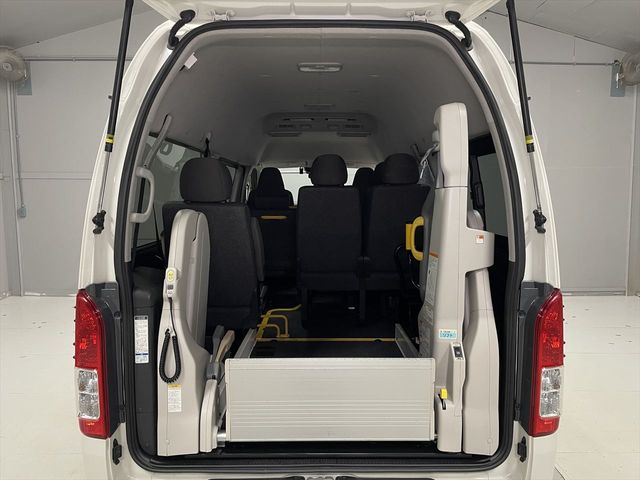 HIACE van 2WD
