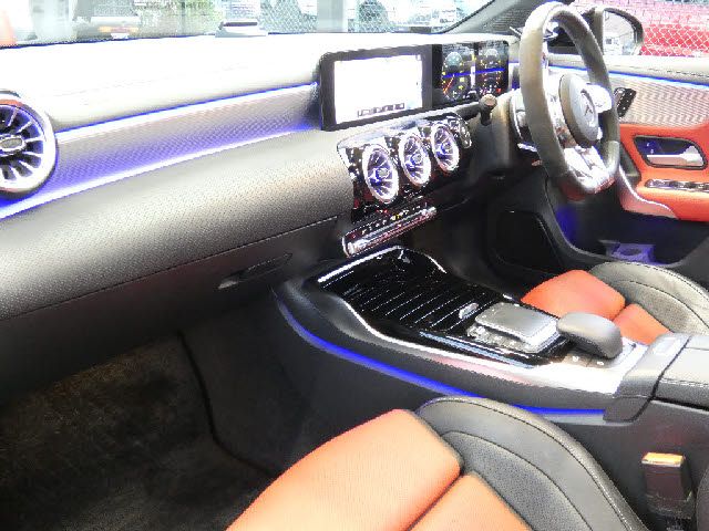 MERCEDES AMG A class