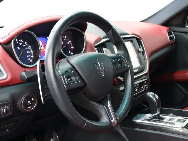 MASERATI GHIBLI Sedan