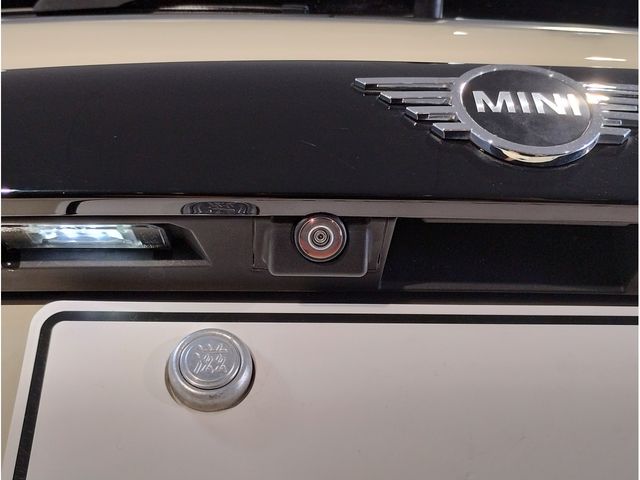 MINI COOPER D 5DOOR