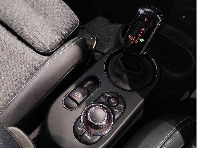 MINI COOPER D 5DOOR