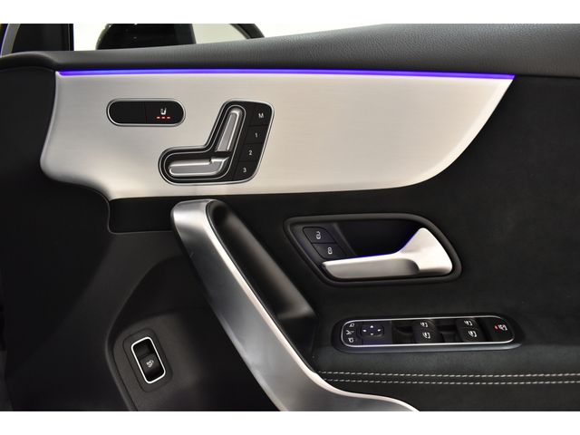 MERCEDES BENZ A class sedan