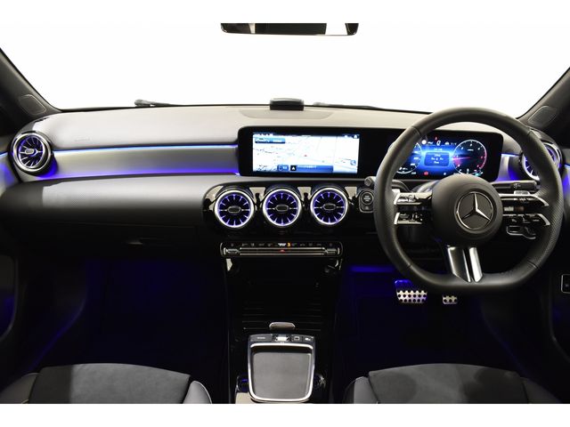 MERCEDES BENZ A class sedan