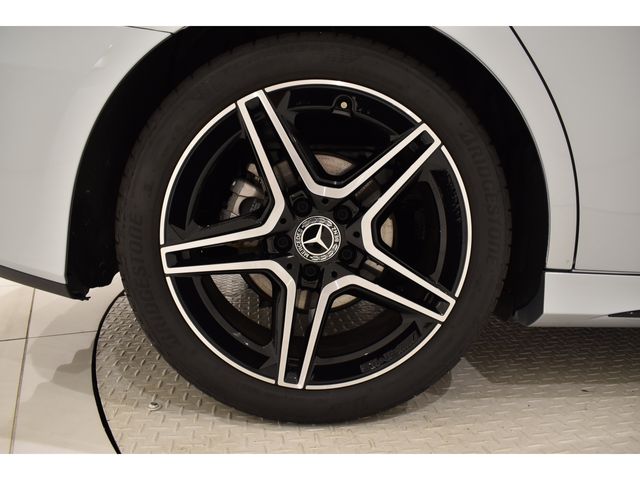 MERCEDES BENZ A class sedan