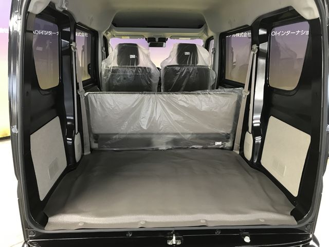 EVERY van 4WD