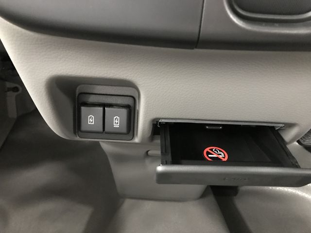 EVERY van 4WD