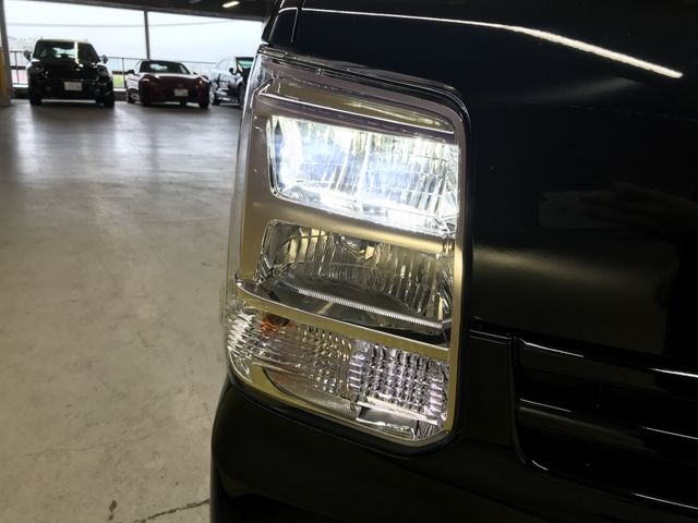 EVERY van 4WD