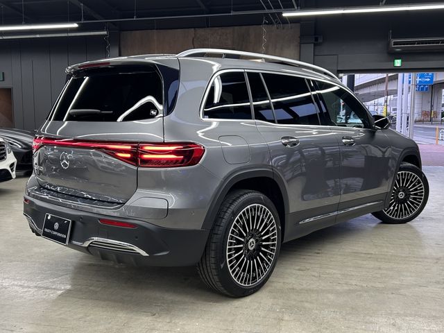 MERCEDES BENZ EQB