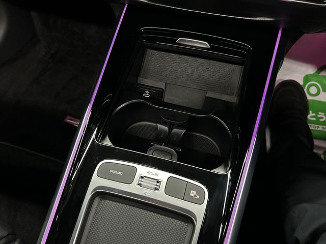 MERCEDES BENZ EQB