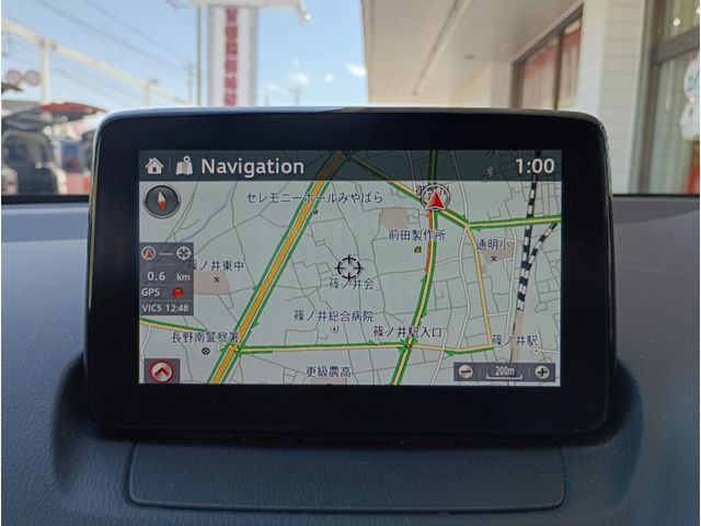 MAZDA2