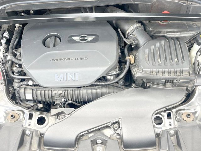 BMW MINI CROSSOVER