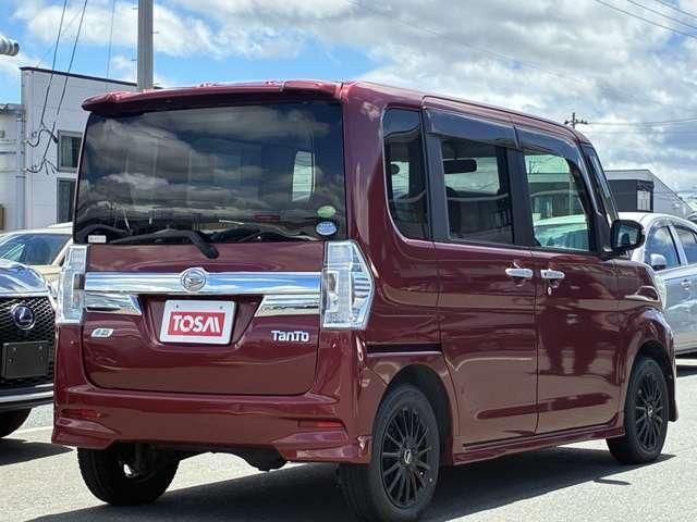 TANTO CUSTOM 4WD