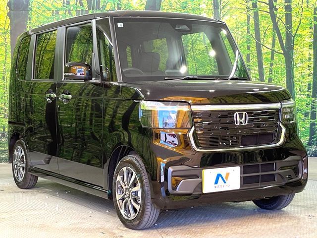 N BOX CUSTOM