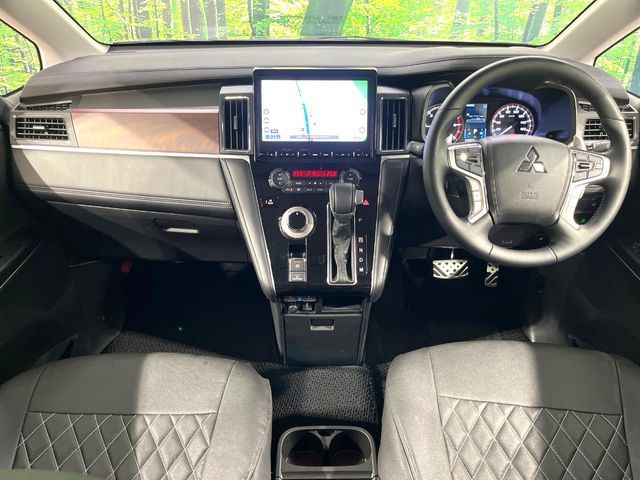 DELICA D:5 4WD