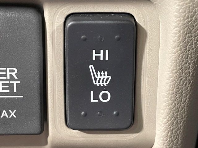 N BOX