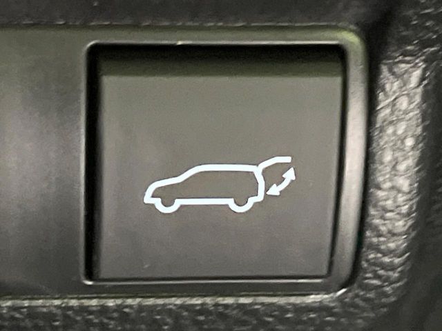 COROLLA CROSS HYBRID