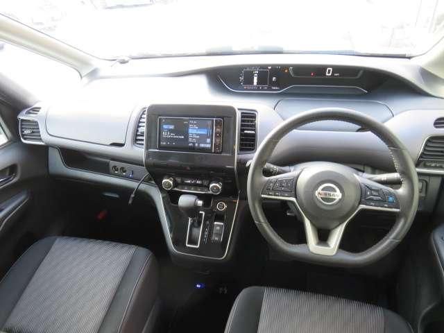 SERENA  S-HYBRID 4WD