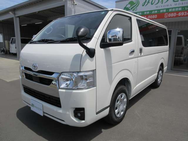 HIACE van 4WD