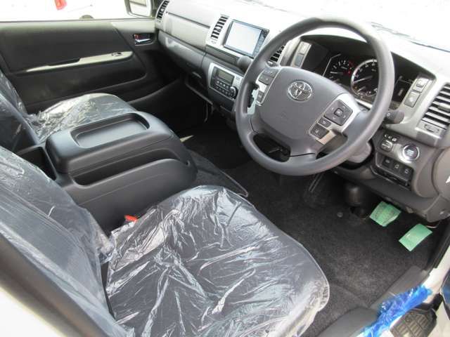 HIACE van 4WD
