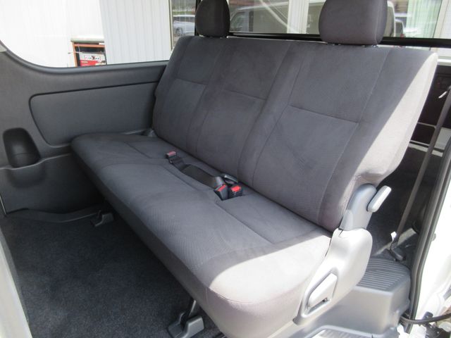 HIACE van 4WD