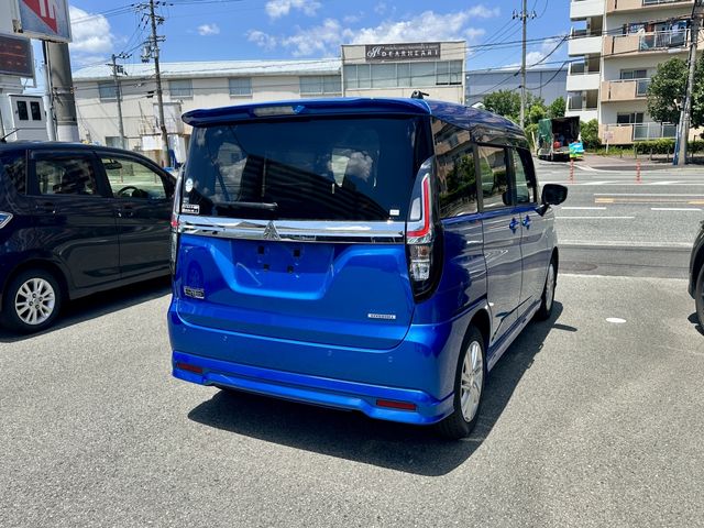 DELICA D:2 2WD